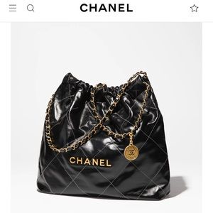 Chanel 22 Bag